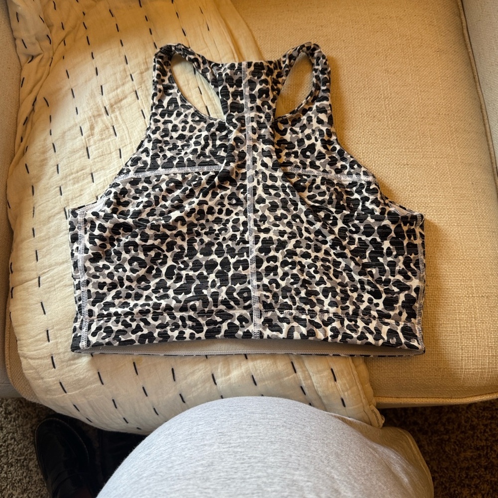 Leopard Print Racerback Sports Bra - Picture 2 of 2
